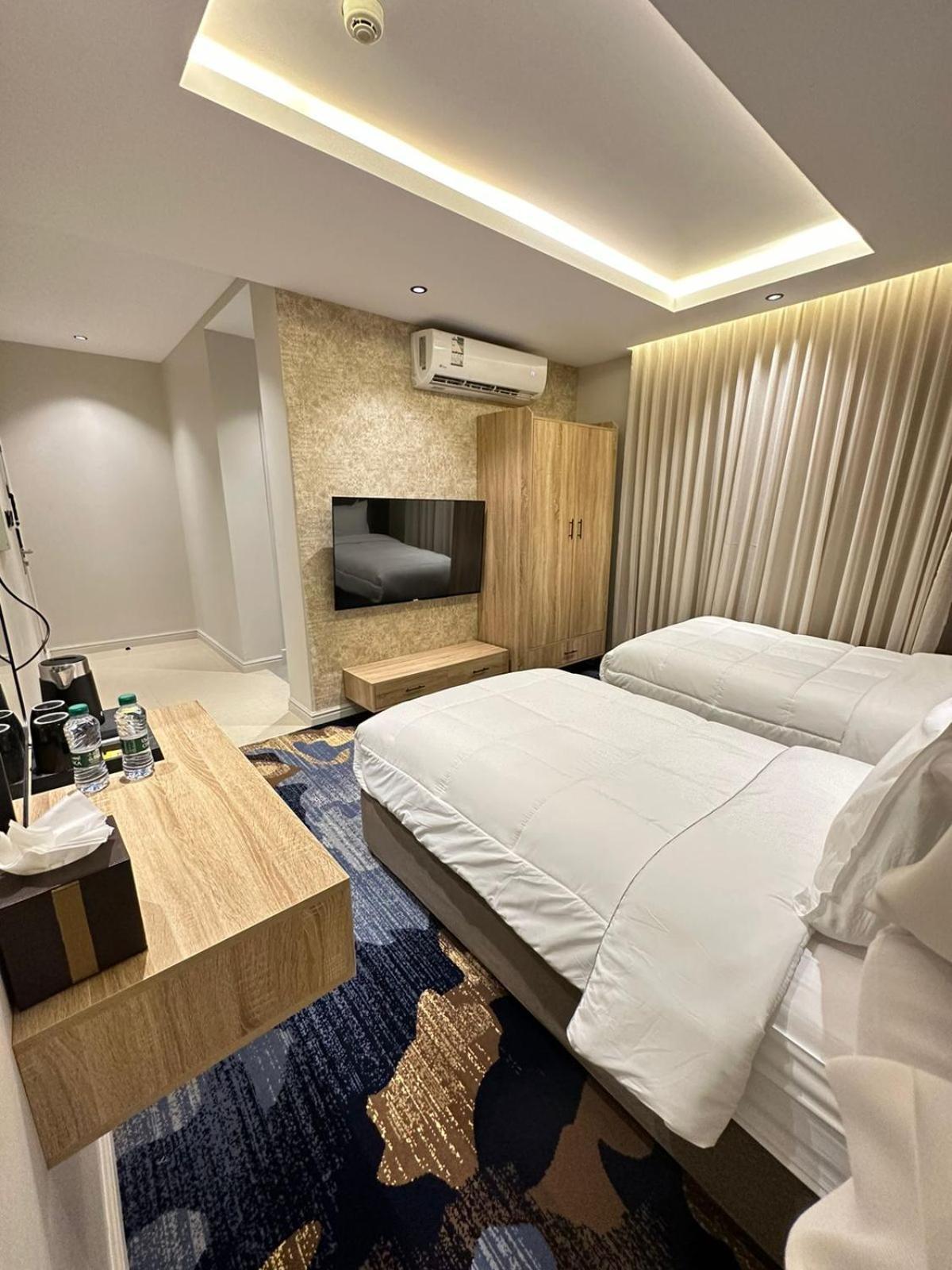 Xyz Hotel Qurtoba Riadh Exterior foto